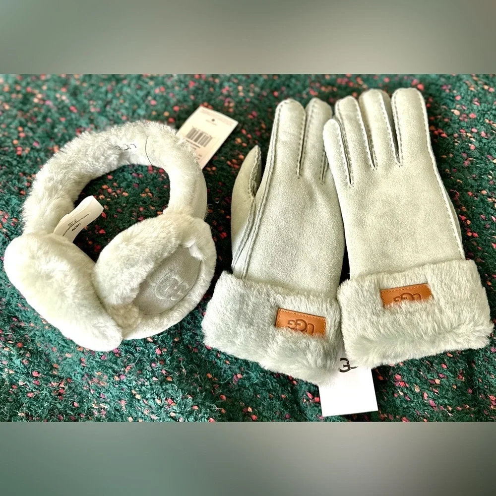 🎸UGG🎸🔥NWT🔥Turn Cuff Gloves (M) & Earmuffs